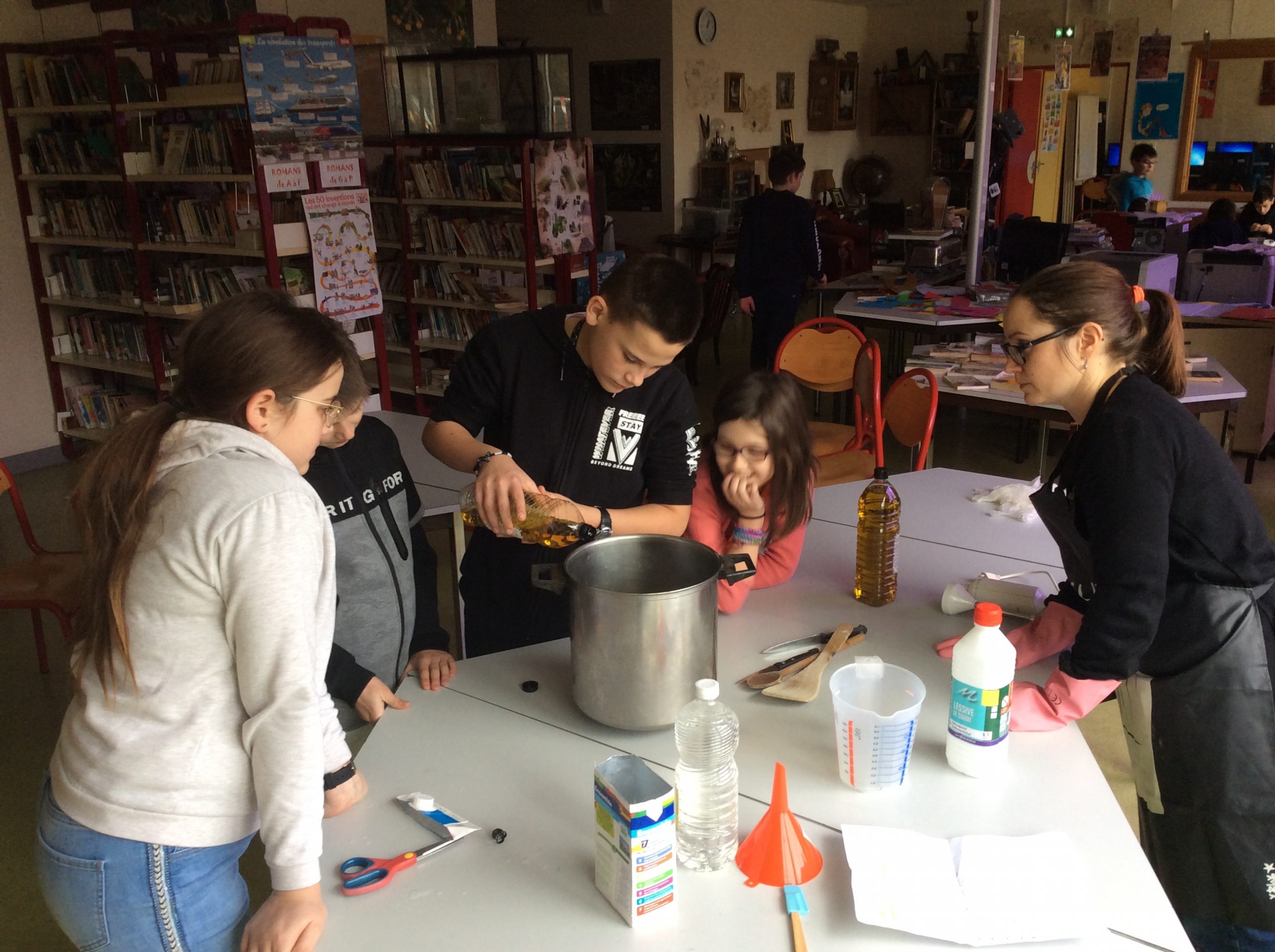 ⚗️Atelier Savon🧼 – Collège Xavier BICHAT